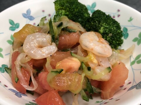 夏野菜とエビのドレッシング和え